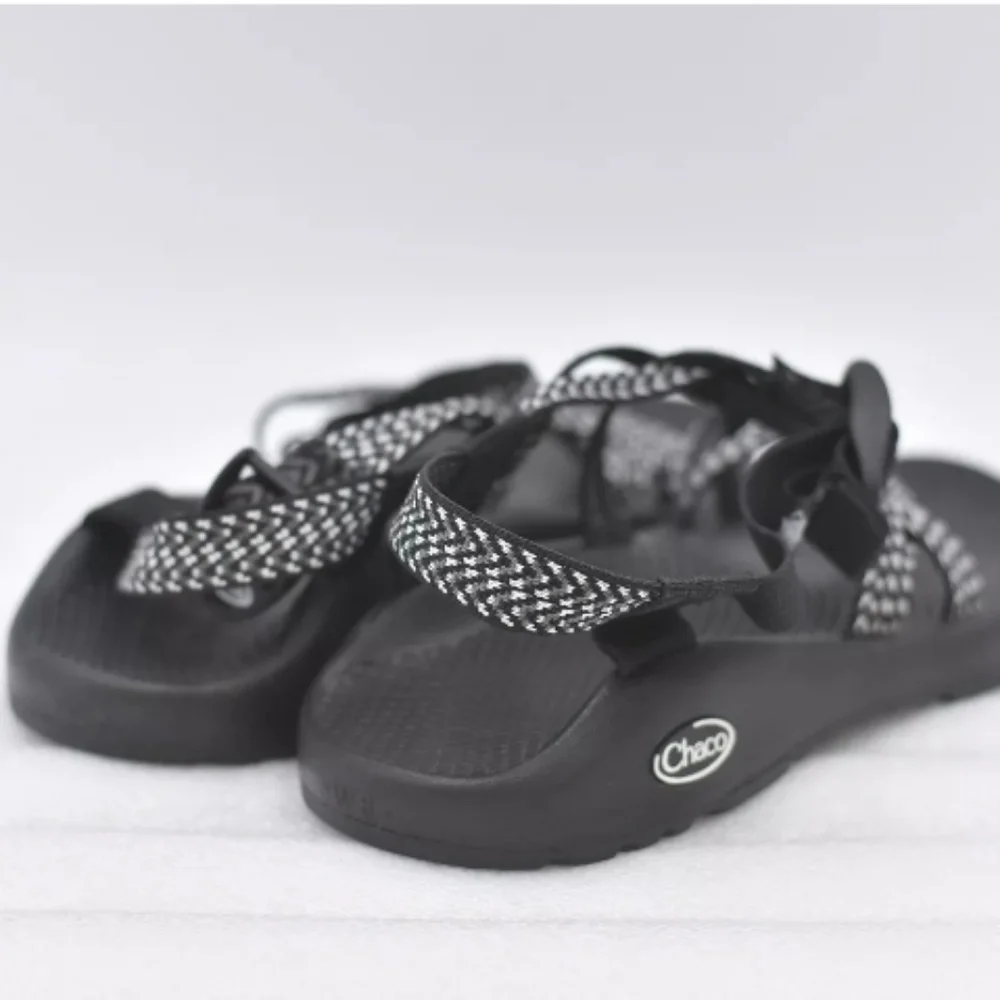 Chaco Women's ZX2 Size 6  Classic Toe Loop Outdoor Sport Sandal Black J106266 - Picture 4 of 5